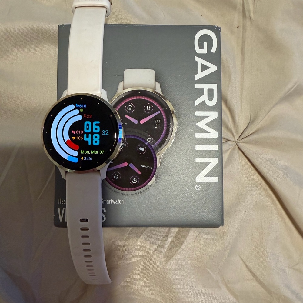 Garmin Venu 2S Silver and White Smartwatch